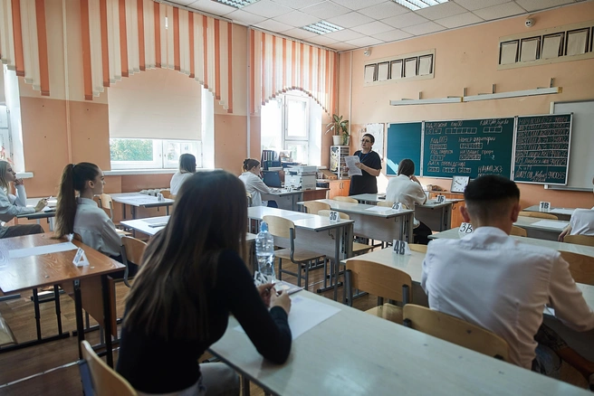 Какие предметы войдут в диагностику, зависит от класса и профиля обучения школьника | Источник: Александр Ощепков / NGS.RU