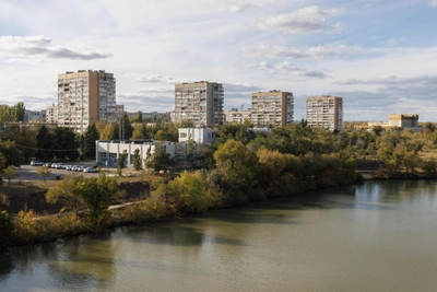 Волгоградцы жалуются на едкую гарь в Красноармейском районе