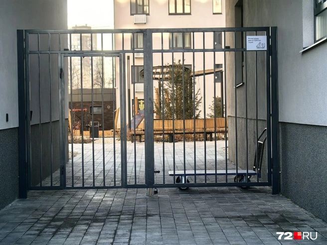 Здесь построены несколько ЖК. В некоторых&nbsp;— закрытые дворы | Источник: Павел Красоткин / 72.RU