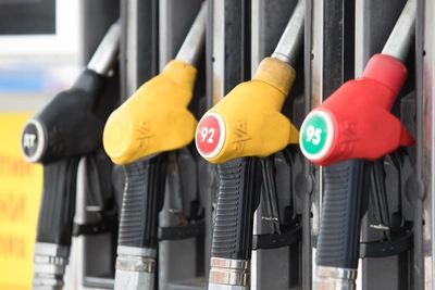 Одна сеть АЗС в Иркутске подняла цены на бензин