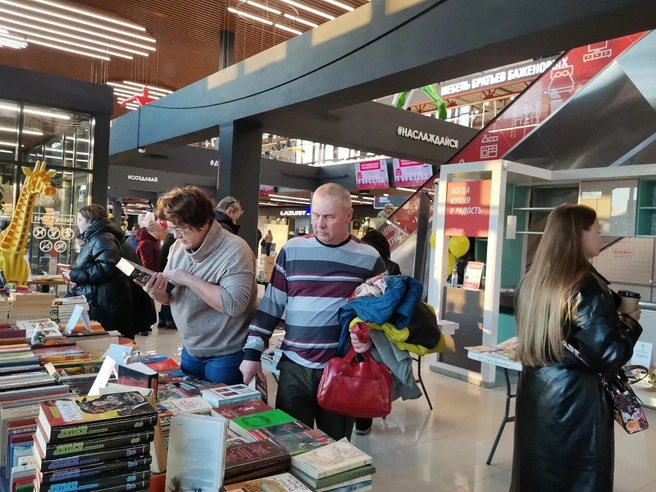 27 и 28 апреля ярославцев приглашают на благотворительную книжную ярмарку | Источник: «МебельМаркт»
