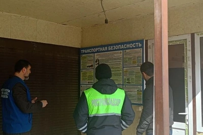 Минтранс Дагестана проверил безопасность автостанции Каспийска