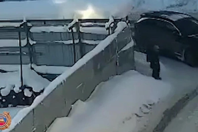 Ребенка сбили в Архангельске: авария на видео