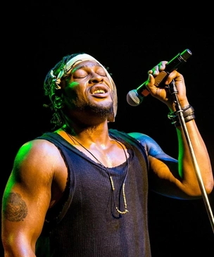 Умер популярный певец D'Angelo: причина смерти прародителя неосоула