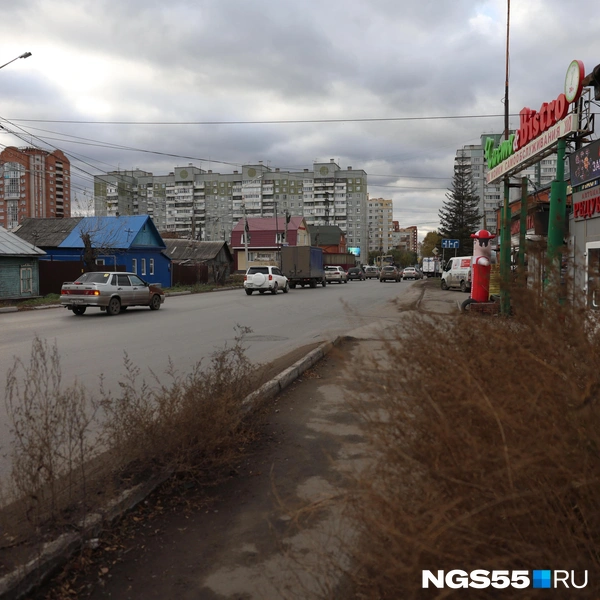 Протяженность улицы — 2026 метров | Источник: Евгений Софийчук / NGS55.RU