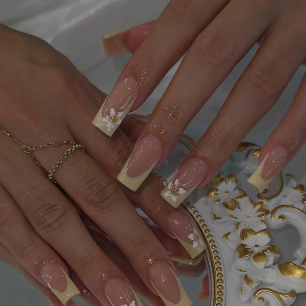 Источник: nailstory_ca