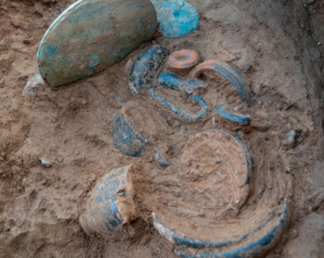 На Корсике обнаружена этрусская гробница