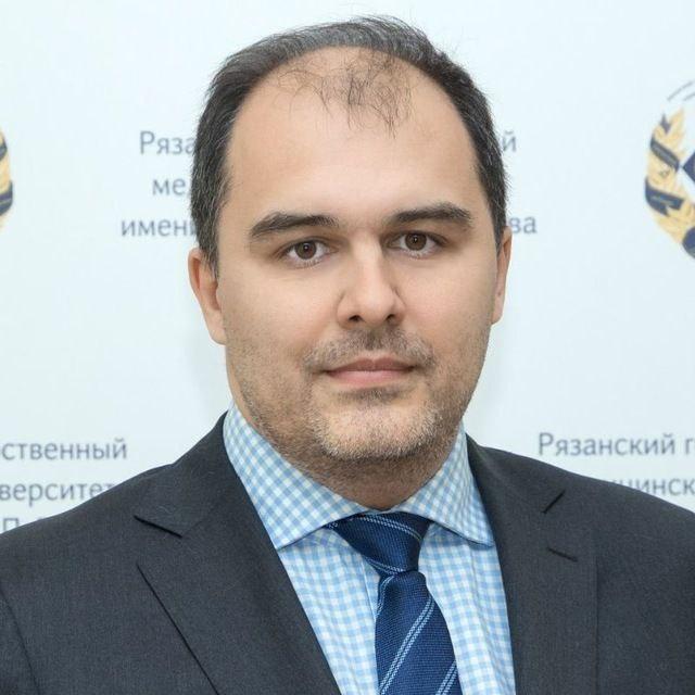 <p>Евгений Филиппов</p>