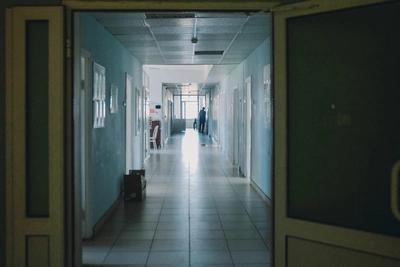 Двое детей оставлены в роддомах Тюменской области