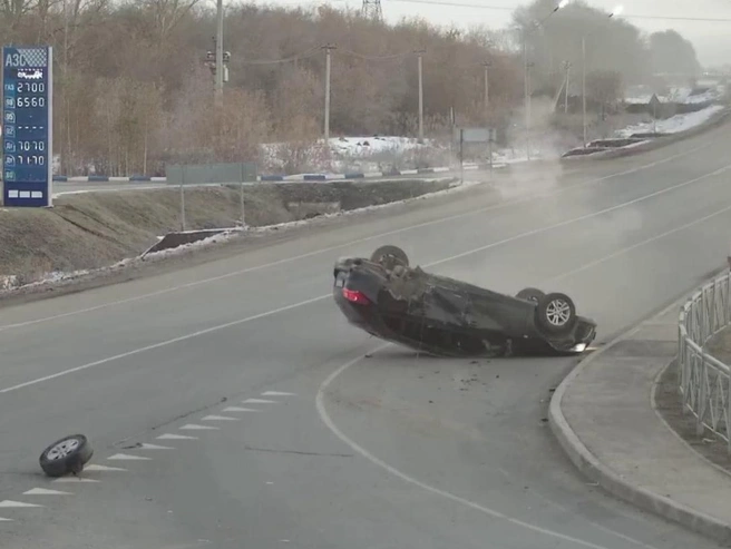 Автомобиль остановился всего в метре от пешехода | nsk54.online