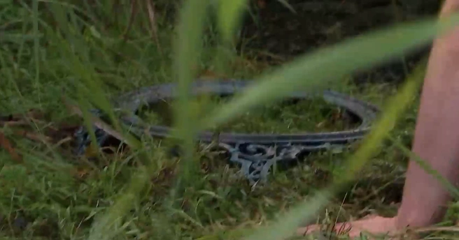 Тот самый предмет, который утопил основатель деревни | Источник: Rutube.ru