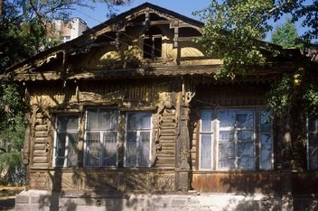 Дом в середине сентября 2000 года  | Источник: Уильям Крафт Брумфилд / cultinfo.ru