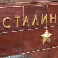 Без права переименования: Волгограду и Санкт-Петербургу хотят навсегда сменить названия на советские