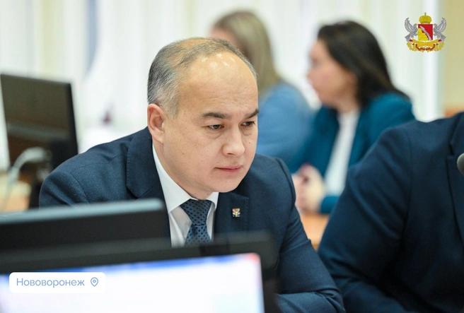 Его кандидатуру поддержали депутаты городской Думы | Источник: правительство Воронежской области / Vk.com