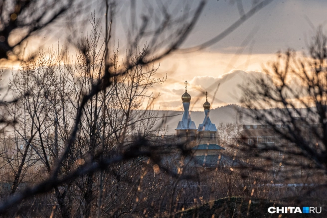 Скорая, полиция и все крайне важные для города структуры работают без выходных | Источник: Олег Фёдоров / CHITA.RU