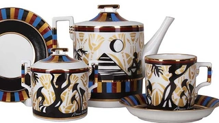 Анна Нетребко представляет авторскую коллекцию фарфора «Аида»