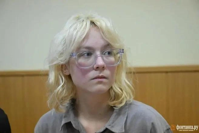 «Уличных выступлений не будет. Я проконтролирую». Мать Наоко рассказала о творческом будущем девушки | Источник: Андрей Бок / «Фонтанка.ру»