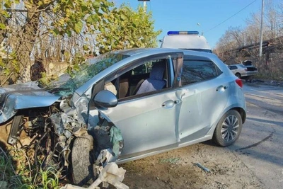В Хабаровске при лобовом ДТП пострадали четыре человека