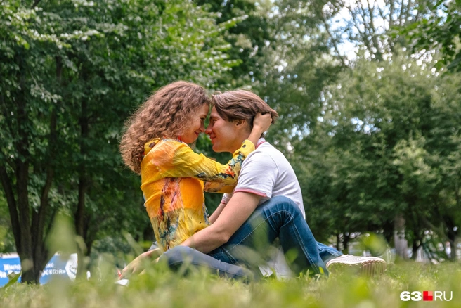 Со временем страсть в отношениях угасает — значит ли это, что пришел конец? | Источник: Роман Данилкин / 63.RU