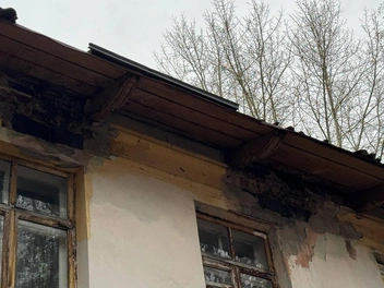 Крыши домов протекают | Источник: Дмитрий