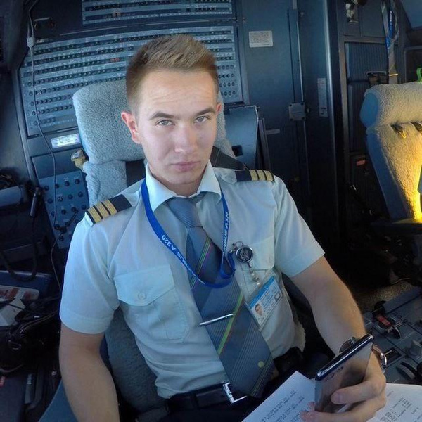 Жена 29-летнего пилота, погибшего вместе с Пригожиным, обратилась к нему: «Оберегай меня, мой ангел»