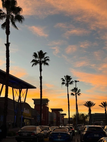 Денег не было, но всё равно решили переезжать. Семья из Ярославля выиграла грин-карту и теперь живет в США