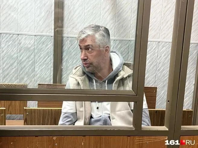 Ранее Логвиненко обвинялся только по статье о превышении должностных полномочий. | Источник: Алина Заярная / 161.RU