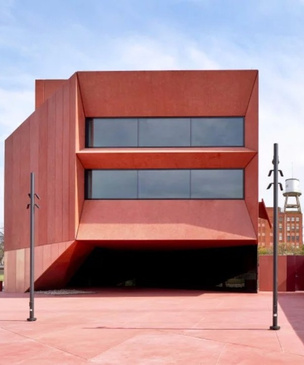 Рубиновый город: арт-центр по дизайну Дэвида Аджайе в Техасе