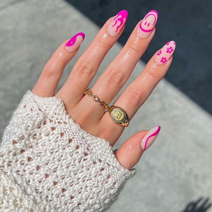 Весенний маникюр 2023: 10 красивых дизайнов ногтей в розовых оттенках 💗