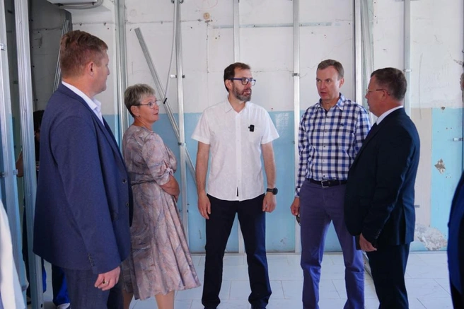 Депутаты заксобрания предприняли рабочую поездку на объект | Источник: Законодательное Собрание Иркутской области