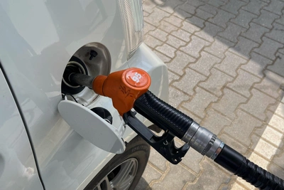 В Екатеринбурге выросли цены на самый дорогой бензин