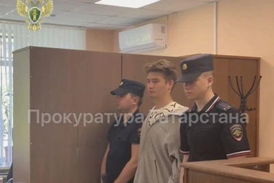 18-летний житель Удмуртии зарезал мужчину в центре Казани