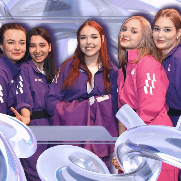 «Кто знает, куда мы придем в будущем»: Саша Кравченко из Energy Girls — о «Битве роботов» и восстании машин | Источник: theGirl