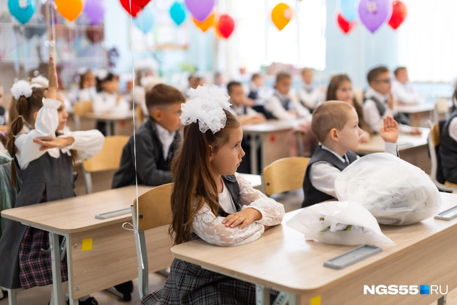 Праздник все-таки перенесли на улицу | Источник: Кирилл Башинский / NGS55.RU