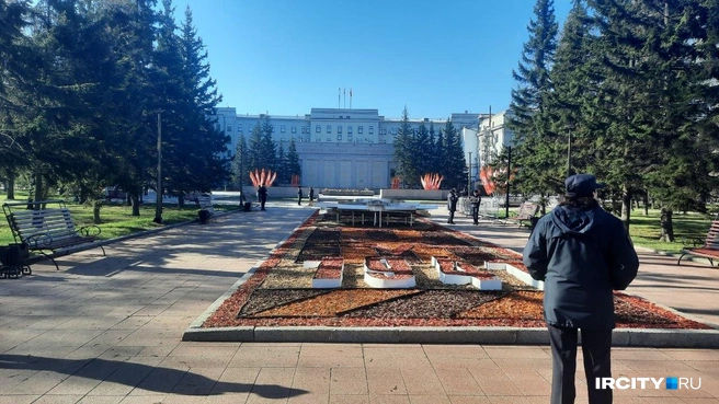 Сквер вокруг Вечного огня | Источник: Виктор Лучкин / «ИрСити»