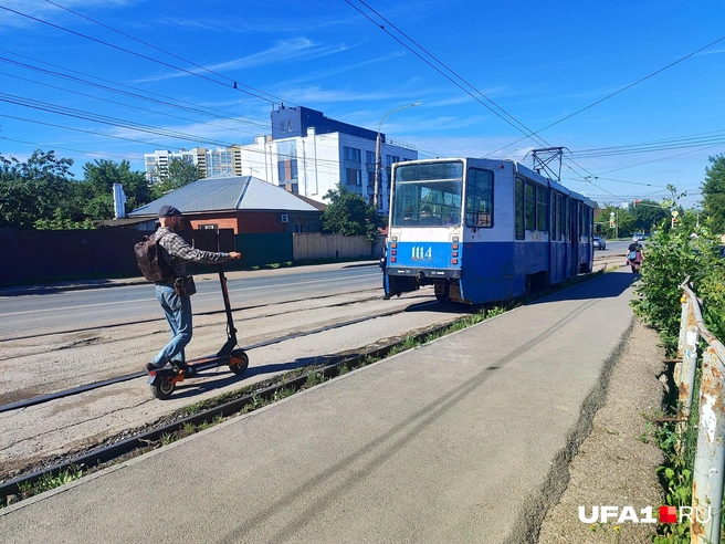 Электротранспорт — за электротранспортом | Источник: Марина Каримова / UFA1.RU