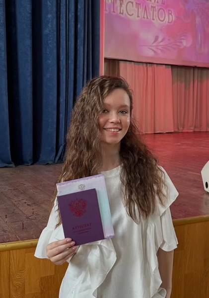 Анастасия не скрывает, что находится на домашнем обучении