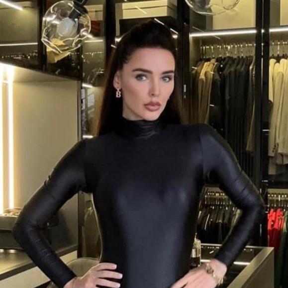 «Стивен Сигал получился»: жена Тимура Хайдарова вновь сделала пластику лица, но теперь у другого хирурга