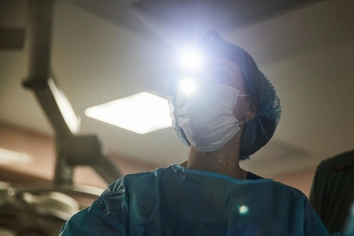 СК начал проверку после жалоб пациенток томской клиники пластики