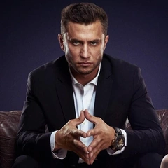 Праздник обернулся скандалом: бабушка Тимофея Прилучного не смогла связаться с внуком в день его рождения