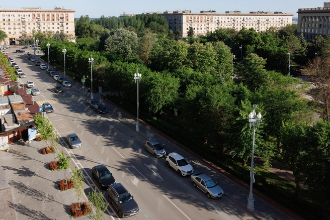 Платным становится весь исторический центр города и улица в Дзержинском районе | Источник: Алексей Волхонский / V1.RU