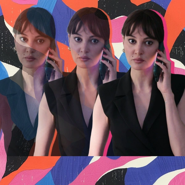 Мине Кылыч из сериала «Далекий город» нелестно отозвалась об Озане Акбабе | Источник: theGirl