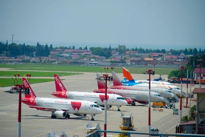 17 рейсов в Сочи задержаны из-за проблем в Москве