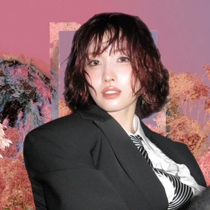 Небрежная укладка: идея модной прически на короткие волосы на зиму 2025/26 от Момо из TWICE