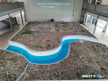 Бангкок такой огромный, что даже на макете не поместился целиком | Источник: Алина Ринчино / «ИрСити»