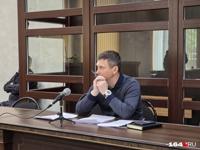 Сложно защищать такого человека | Источник: Семен Коротов-Майбах / 164.RU