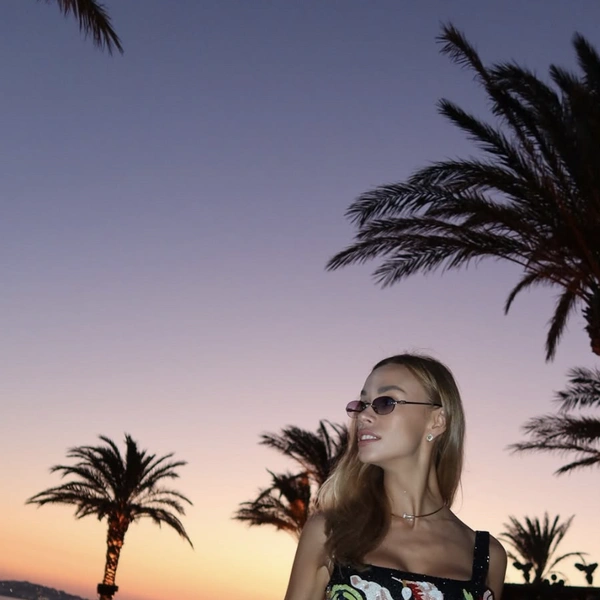 юлия власова, русская девушка деппа, депп девушка, девушка джонни деппа, Власова | Источник: Социальные сети