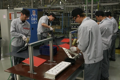 Петербург обучит рабочих профессий школьников без ОГЭ