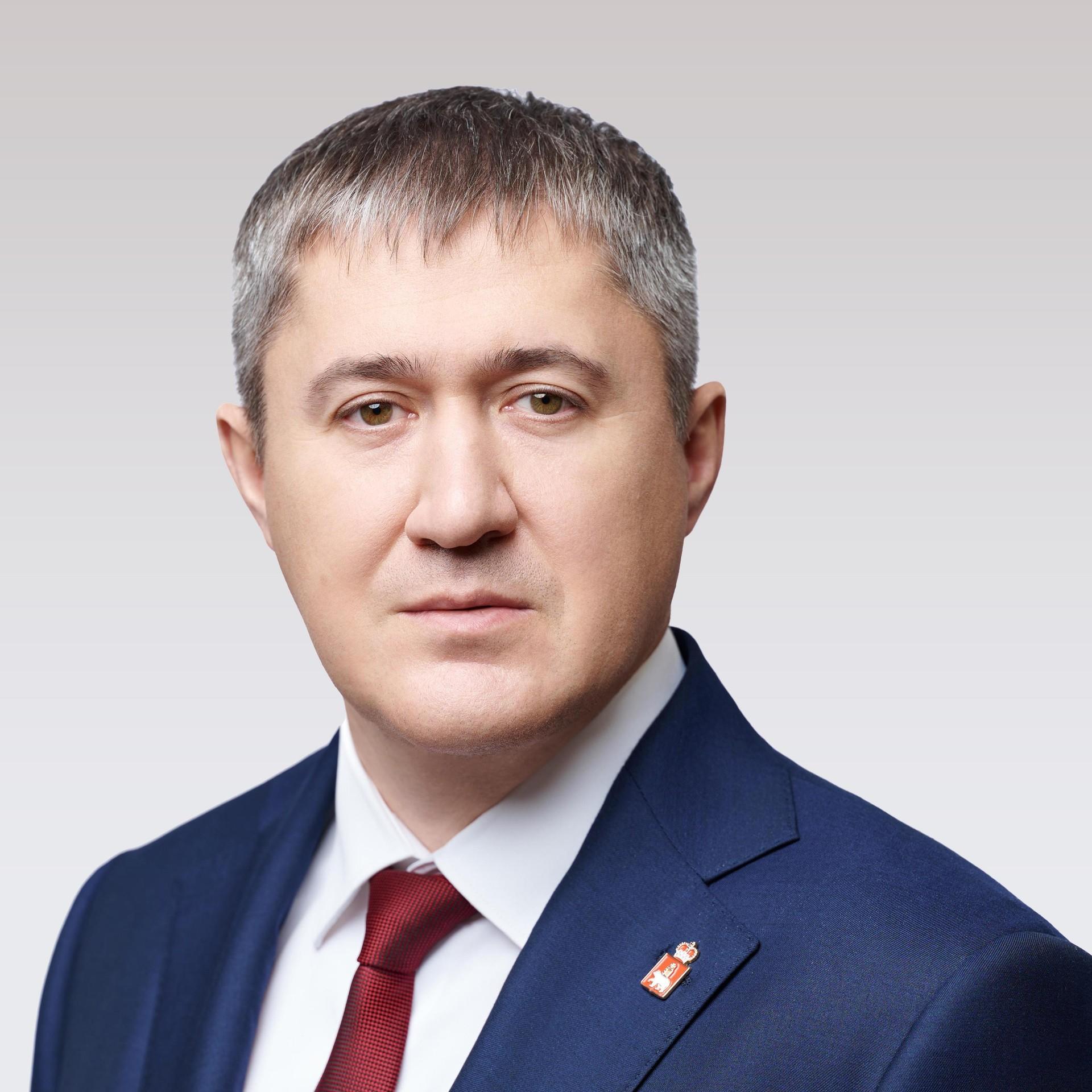 <p>Дмитрий Махонин</p>