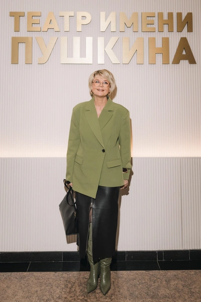 Юлия Меньшова